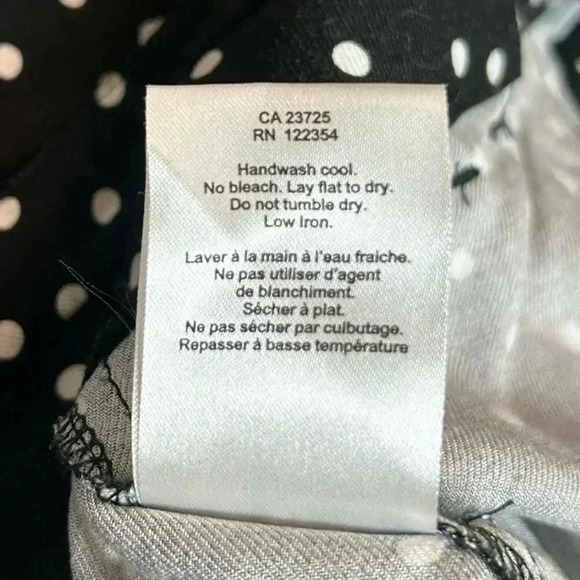 Aritzia -  Talula Shorts - Picture 6 of 6